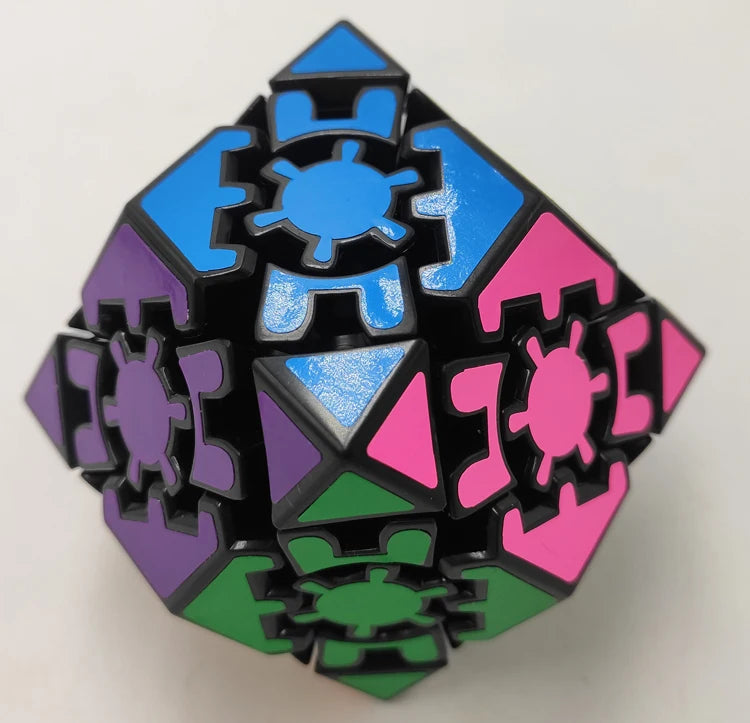 Lanlan Gear Dodecahedron Black Rhomb - CubeIn