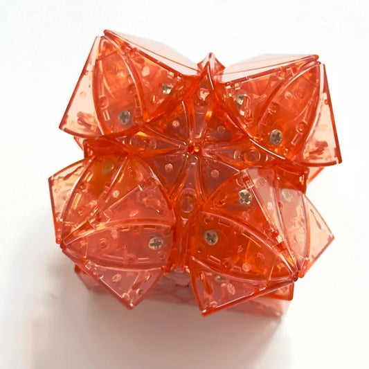 Lanlan Butterflower Cube Transparent Red (limited edition)