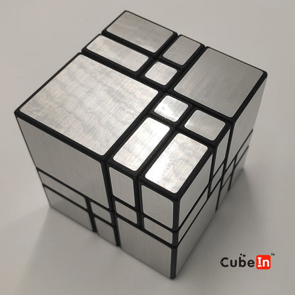 Xucube AI Bandaged Mirror 4x4x4