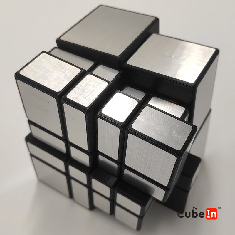 Xucube AI Bandaged Mirror 4x4x4