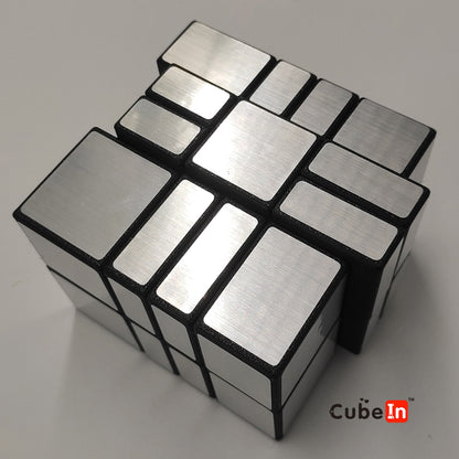 Зеркало Xucube 3x3x2, разделенное на две части