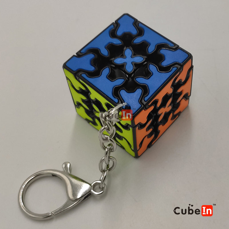 Qiyi Gear 3x3 Keychain
