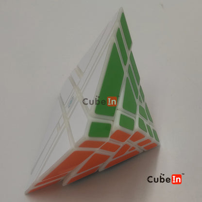 พีระมิดสี่เหลี่ยมคู่ Zhecube