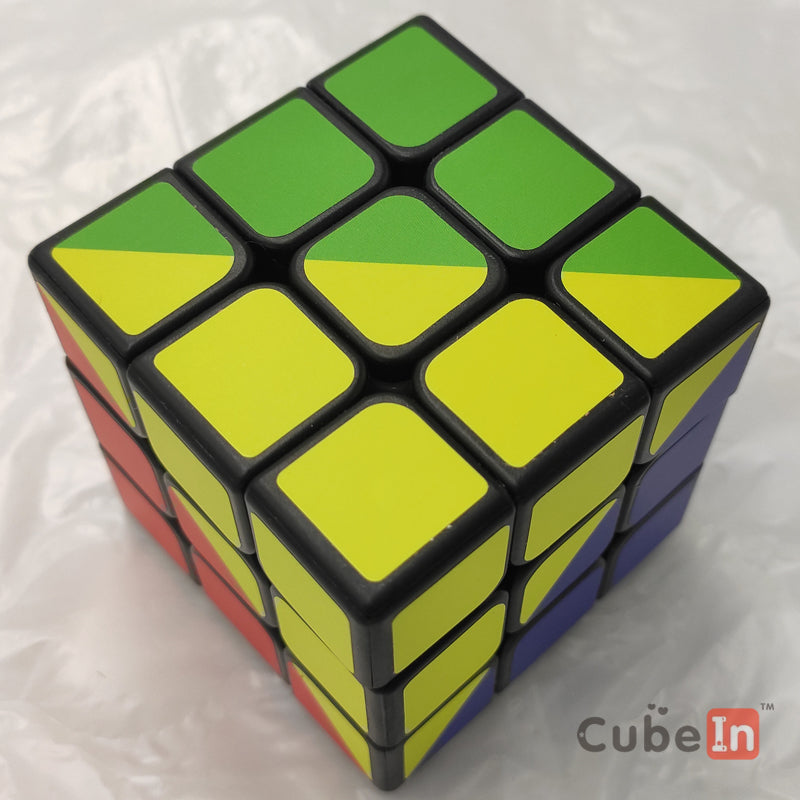 CubeTwist 3x3 con pegatinas de 4 colores - Nivel de dificultad 8 