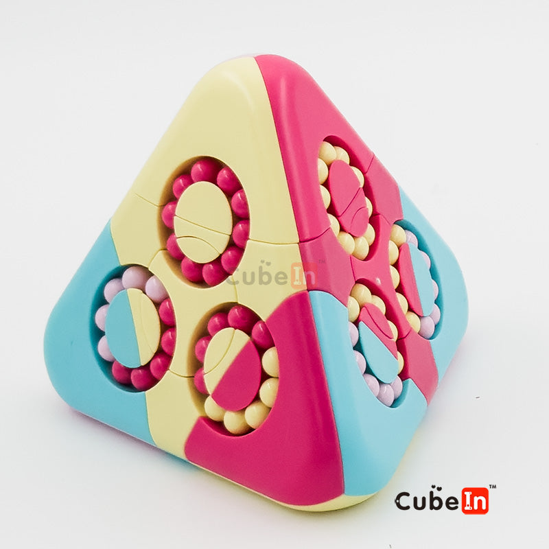 Bola de frijoles mágicos Pyraminx