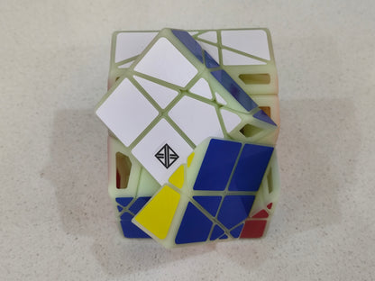 x² Pyrite cube - Face Turning Pyritohedron Cubed (Resin SLA 3D Printed)