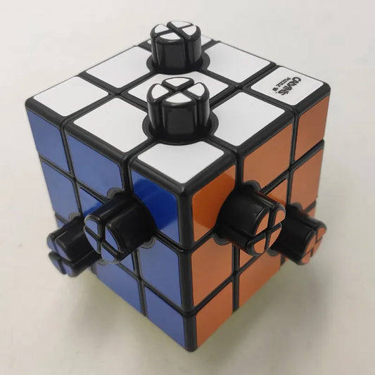 Evgeniy Button Cube 2 Holes  1/2 1/4 Black Cube