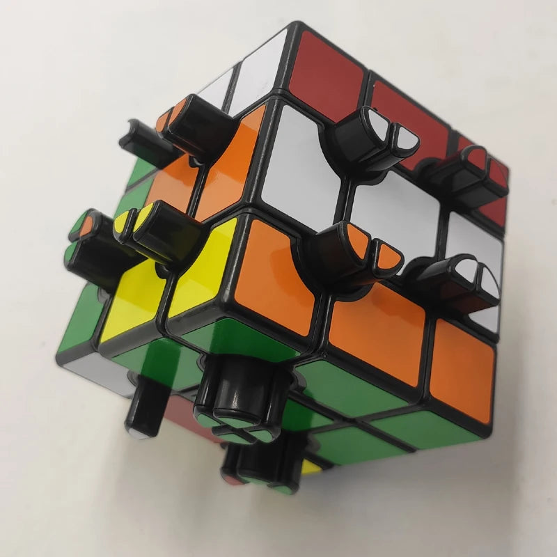 Evgeniy Button Cube 2 Holes  1/2 1/4 Black Cube