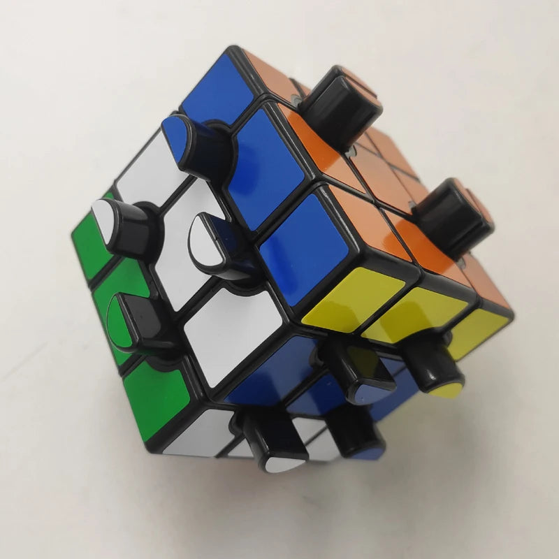 Evgeniy Button Cube 2 Holes  1/2 1/4 Black Cube